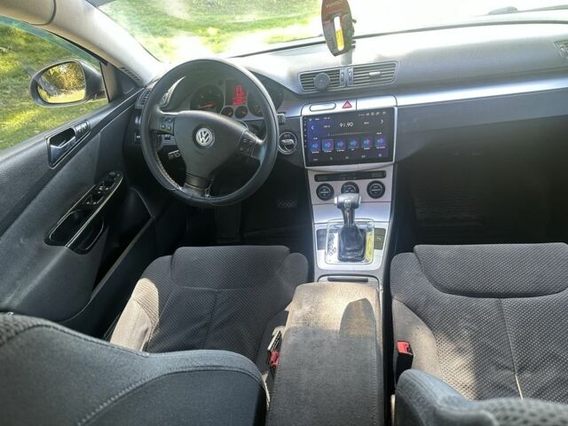 Сірий Фольксваген Пассат Варіант, об'ємом двигуна 2 л та пробігом 449 тис. км за 5300 $, фото 11 на Automoto.ua