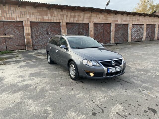 Сірий Фольксваген Пассат Варіант, об'ємом двигуна 1.9 л та пробігом 400 тис. км за 2450 $, фото 1 на Automoto.ua