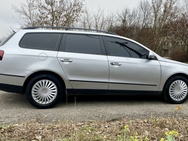 Серый Фольксваген Пассат Вариант, объемом двигателя 1.6 л и пробегом 219 тыс. км за 4900 $, фото 4 на Automoto.ua