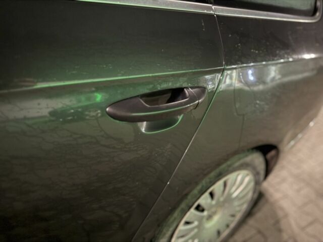 Серый Фольксваген Пассат Вариант, объемом двигателя 1.9 л и пробегом 300 тыс. км за 2950 $, фото 19 на Automoto.ua