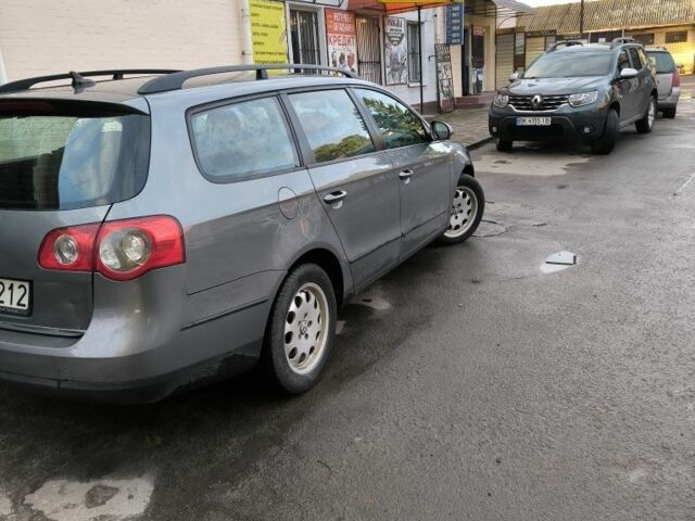 Фольксваген Пассат Вариант 2008 в Березно на Automoto.ua Серый Фольксваген Пассат Вариант, объемом двигателя 1.9 л и пробегом 400 тыс. км за 2099 $, фото 4 на Automoto.ua