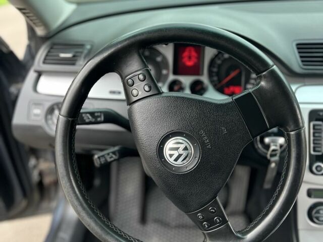 Сірий Фольксваген Пассат Варіант, об'ємом двигуна 2 л та пробігом 305 тис. км за 5800 $, фото 8 на Automoto.ua