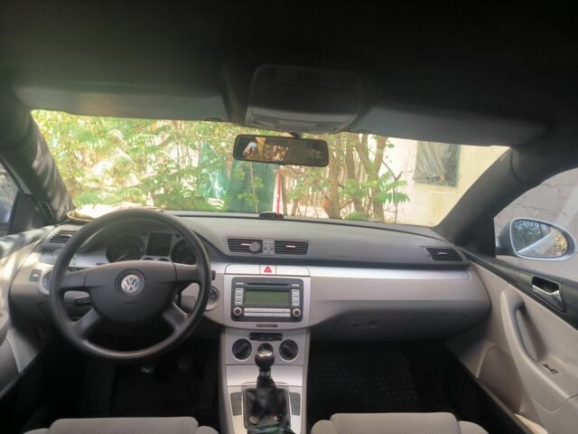 Фольксваген Пассат Варіант 2008 у Изюме на Automoto.ua Сірий Фольксваген Пассат Варіант, об'ємом двигуна 2 л та пробігом 193 тис. км за 7500 $, фото 5 на Automoto.ua