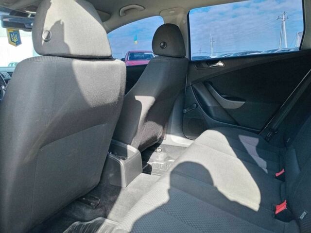 Фольксваген Пассат Вариант 2008 в Львове на Automoto.ua Серый Фольксваген Пассат Вариант, объемом двигателя 2 л и пробегом 314 тыс. км за 6690 $, фото 18 на Automoto.ua