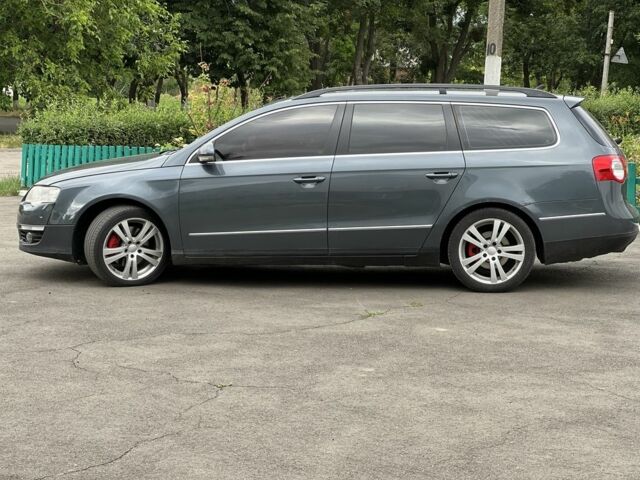 Сірий Фольксваген Пассат Варіант, об'ємом двигуна 2 л та пробігом 305 тис. км за 5800 $, фото 3 на Automoto.ua