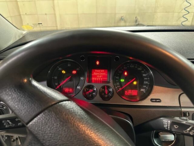 Серый Фольксваген Пассат Вариант, объемом двигателя 2 л и пробегом 351 тыс. км за 5700 $, фото 3 на Automoto.ua