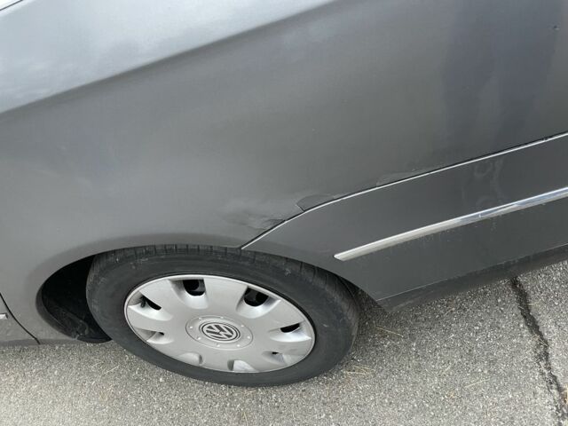 Серый Фольксваген Пассат Вариант, объемом двигателя 2 л и пробегом 200 тыс. км за 1800 $, фото 8 на Automoto.ua