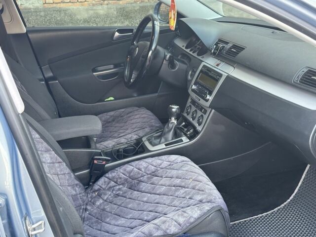 Сірий Фольксваген Пассат Варіант, об'ємом двигуна 2 л та пробігом 357 тис. км за 5500 $, фото 6 на Automoto.ua