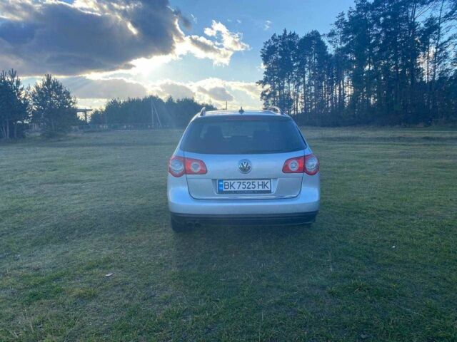 Серый Фольксваген Пассат Вариант, объемом двигателя 2 л и пробегом 275 тыс. км за 5700 $, фото 5 на Automoto.ua