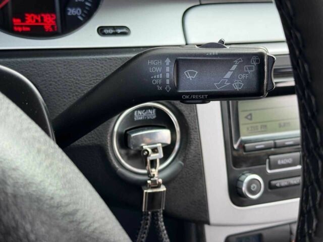 Серый Фольксваген Пассат Вариант, объемом двигателя 1.9 л и пробегом 300 тыс. км за 7499 $, фото 14 на Automoto.ua