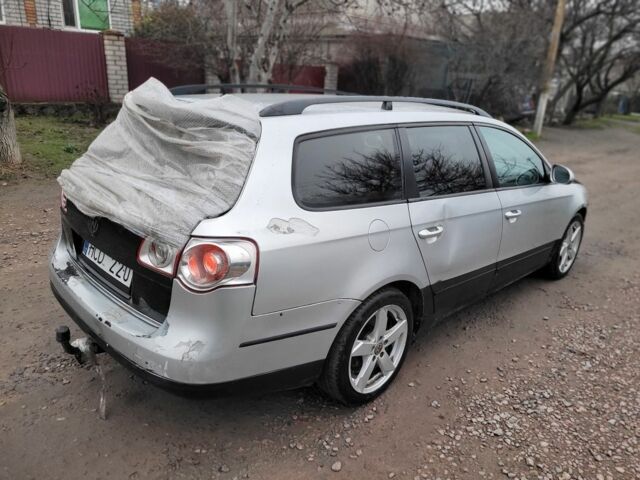 Сірий Фольксваген Пассат Варіант, об'ємом двигуна 2 л та пробігом 350 тис. км за 1800 $, фото 20 на Automoto.ua