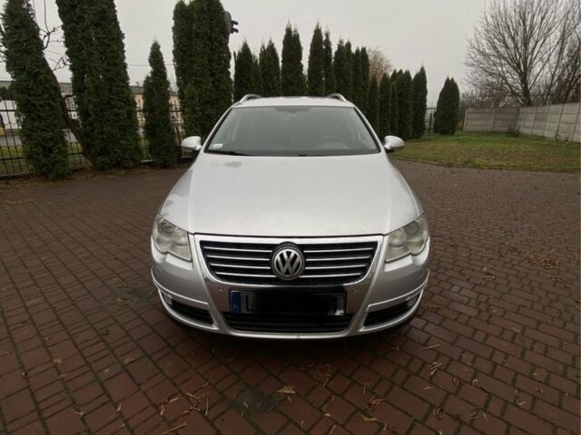 Серый Фольксваген Пассат Вариант, объемом двигателя 2 л и пробегом 302 тыс. км за 3450 $, фото 1 на Automoto.ua