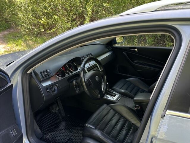 Сірий Фольксваген Пассат Варіант, об'ємом двигуна 2 л та пробігом 316 тис. км за 7200 $, фото 14 на Automoto.ua