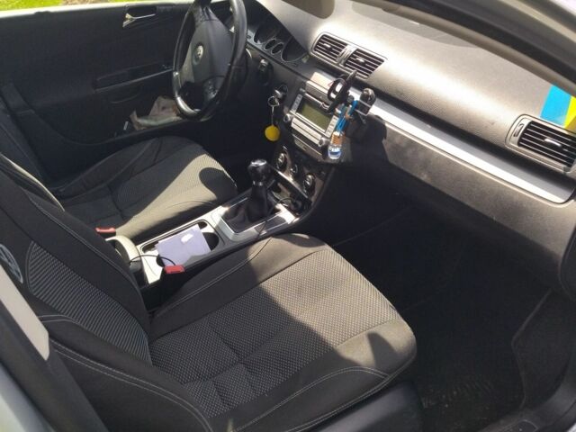 Сірий Фольксваген Пассат Варіант, об'ємом двигуна 2 л та пробігом 361 тис. км за 4650 $, фото 4 на Automoto.ua