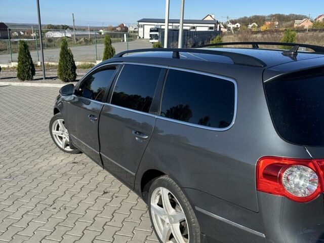 Фольксваген Пассат Варіант 2008 у Хмельницькому на Automoto.ua Сірий Фольксваген Пассат Варіант, об'ємом двигуна 2 л та пробігом 340 тис. км за 7499 $, фото 3 на Automoto.ua