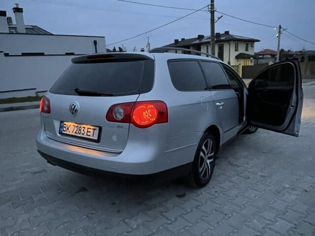 Сірий Фольксваген Пассат Варіант, об'ємом двигуна 2 л та пробігом 272 тис. км за 5900 $, фото 1 на Automoto.ua