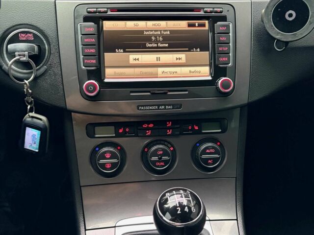 Серый Фольксваген Пассат Вариант, объемом двигателя 2 л и пробегом 340 тыс. км за 6700 $, фото 11 на Automoto.ua