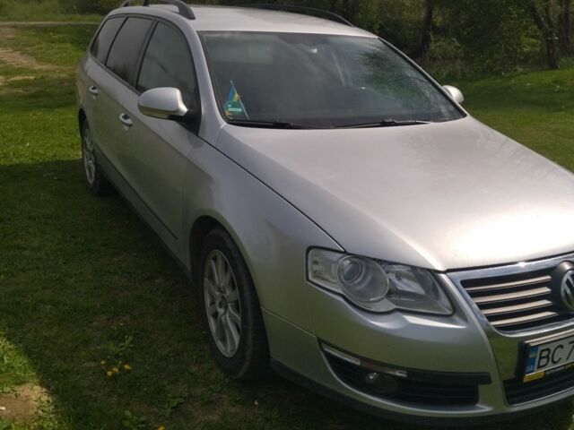 Сірий Фольксваген Пассат Варіант, об'ємом двигуна 2 л та пробігом 361 тис. км за 4650 $, фото 1 на Automoto.ua