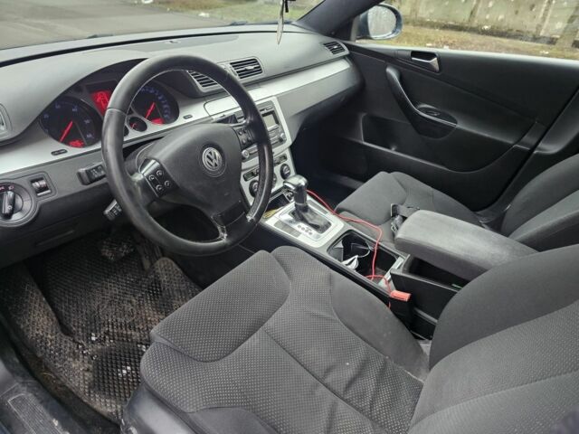 Серый Фольксваген Пассат Вариант, объемом двигателя 2 л и пробегом 300 тыс. км за 4950 $, фото 7 на Automoto.ua