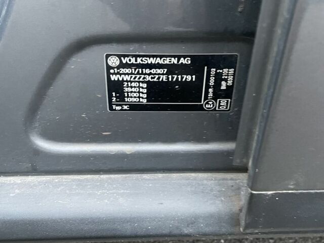 Серый Фольксваген Пассат Вариант, объемом двигателя 2 л и пробегом 200 тыс. км за 1800 $, фото 10 на Automoto.ua