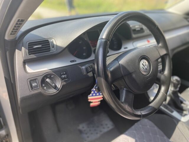 Серый Фольксваген Пассат Вариант, объемом двигателя 1.9 л и пробегом 257 тыс. км за 5913 $, фото 5 на Automoto.ua