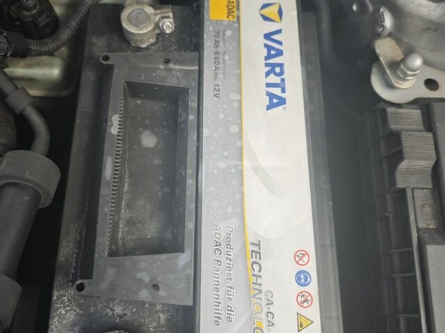 Серый Фольксваген Пассат Вариант, объемом двигателя 2 л и пробегом 290 тыс. км за 3600 $, фото 7 на Automoto.ua