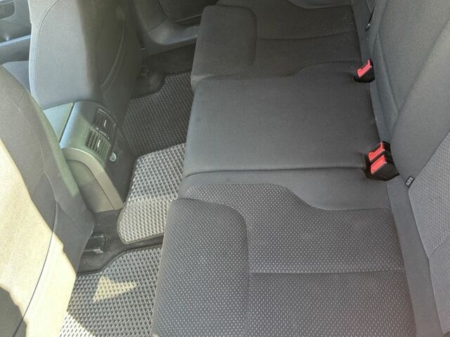 Фольксваген Пассат Варіант 2008 у Хмельницькому на Automoto.ua Сірий Фольксваген Пассат Варіант, об'ємом двигуна 2 л та пробігом 340 тис. км за 7499 $, фото 12 на Automoto.ua