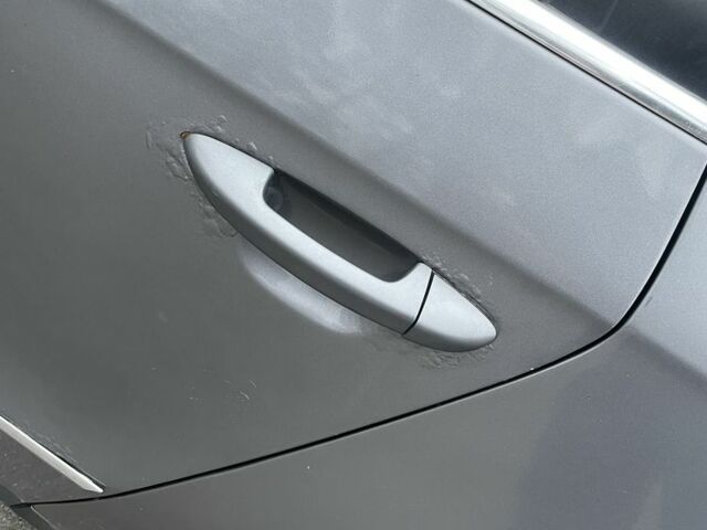 Серый Фольксваген Пассат Вариант, объемом двигателя 2 л и пробегом 200 тыс. км за 1800 $, фото 9 на Automoto.ua