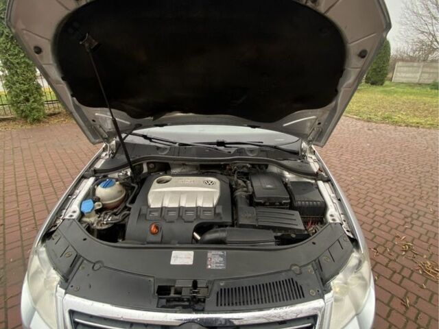 Серый Фольксваген Пассат Вариант, объемом двигателя 2 л и пробегом 302 тыс. км за 3450 $, фото 6 на Automoto.ua