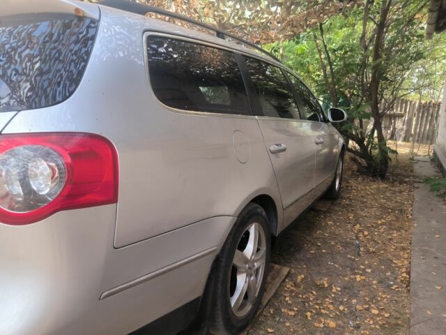 Фольксваген Пассат Варіант 2008 у Изюме на Automoto.ua Сірий Фольксваген Пассат Варіант, об'ємом двигуна 2 л та пробігом 193 тис. км за 7500 $, фото 2 на Automoto.ua