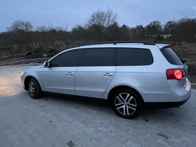 Сірий Фольксваген Пассат Варіант, об'ємом двигуна 2 л та пробігом 272 тис. км за 5900 $, фото 5 на Automoto.ua