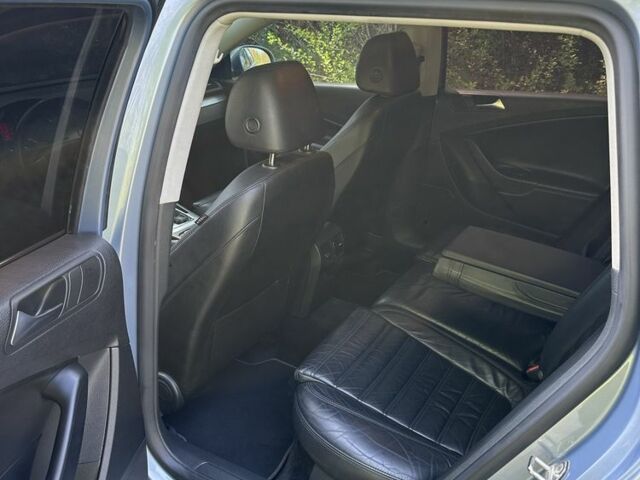 Сірий Фольксваген Пассат Варіант, об'ємом двигуна 2 л та пробігом 316 тис. км за 7200 $, фото 15 на Automoto.ua