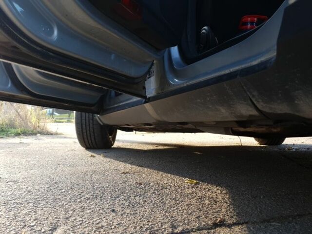 Серый Фольксваген Пассат Вариант, объемом двигателя 2 л и пробегом 333 тыс. км за 3000 $, фото 11 на Automoto.ua