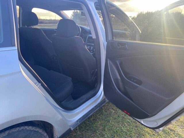 Серый Фольксваген Пассат Вариант, объемом двигателя 2 л и пробегом 275 тыс. км за 5700 $, фото 10 на Automoto.ua