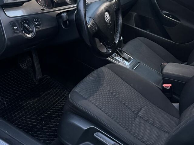 Сірий Фольксваген Пассат Варіант, об'ємом двигуна 2 л та пробігом 270 тис. км за 5700 $, фото 14 на Automoto.ua