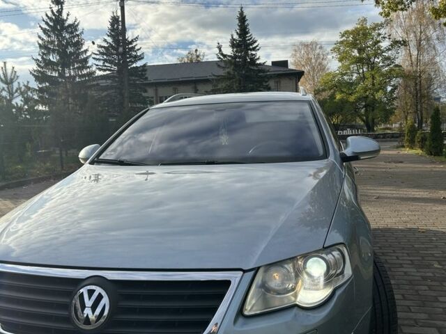 Серый Фольксваген Пассат Вариант, объемом двигателя 2 л и пробегом 213 тыс. км за 6000 $, фото 2 на Automoto.ua