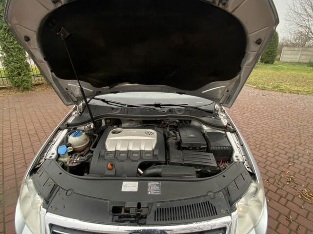 Серый Фольксваген Пассат Вариант, объемом двигателя 2 л и пробегом 359 тыс. км за 2750 $, фото 14 на Automoto.ua