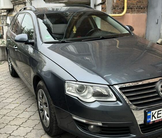 Серый Фольксваген Пассат Вариант, объемом двигателя 1.4 л и пробегом 212 тыс. км за 5700 $, фото 12 на Automoto.ua