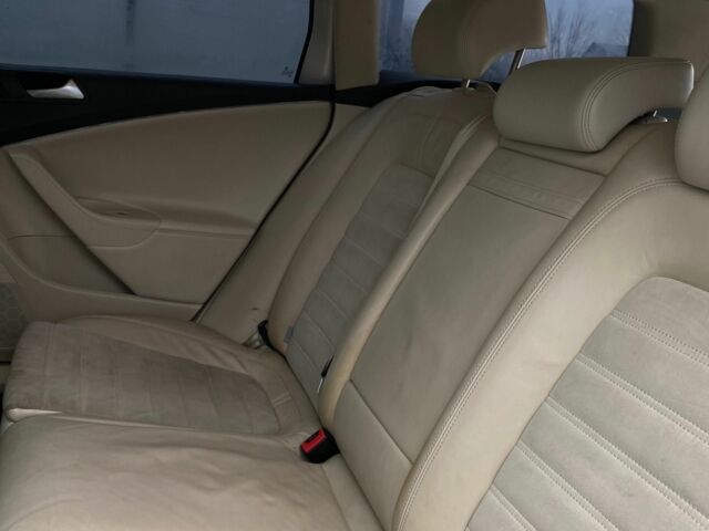 Серый Фольксваген Пассат Вариант, объемом двигателя 2 л и пробегом 189 тыс. км за 7500 $, фото 8 на Automoto.ua