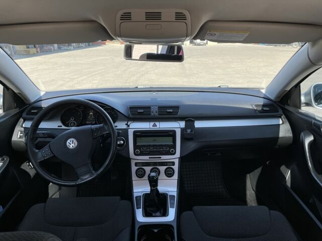 Серый Фольксваген Пассат Вариант, объемом двигателя 2 л и пробегом 384 тыс. км за 6500 $, фото 11 на Automoto.ua