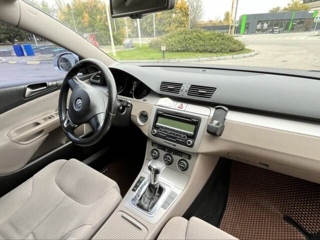 Сірий Фольксваген Пассат Варіант, об'ємом двигуна 1.4 л та пробігом 226 тис. км за 6800 $, фото 13 на Automoto.ua