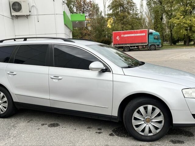 Сірий Фольксваген Пассат Варіант, об'ємом двигуна 1.4 л та пробігом 226 тис. км за 6800 $, фото 6 на Automoto.ua