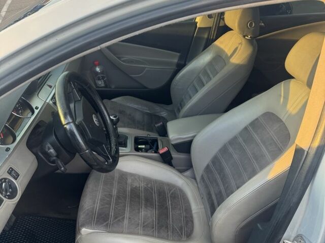 Серый Фольксваген Пассат Вариант, объемом двигателя 2 л и пробегом 334 тыс. км за 7000 $, фото 6 на Automoto.ua