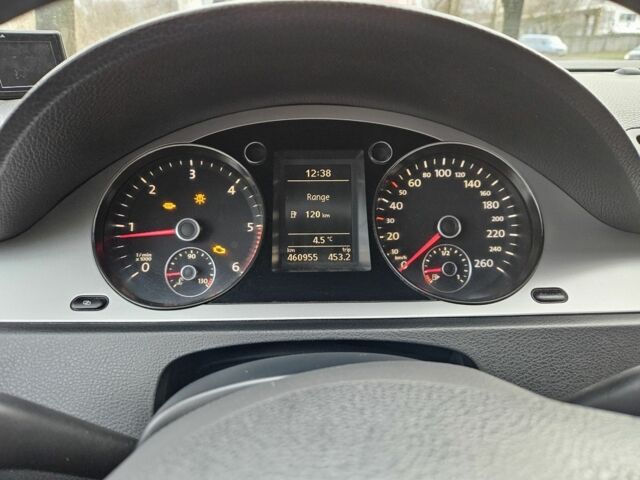 Серый Фольксваген Пассат Вариант, объемом двигателя 2 л и пробегом 450 тыс. км за 2400 $, фото 15 на Automoto.ua