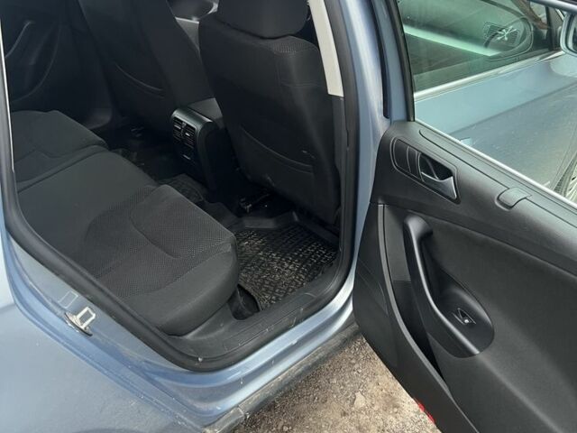 Серый Фольксваген Пассат Вариант, объемом двигателя 1.4 л и пробегом 252 тыс. км за 7000 $, фото 16 на Automoto.ua