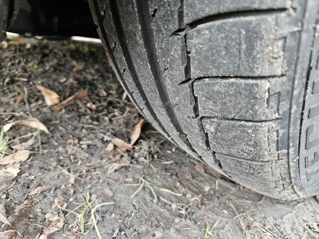 Серый Фольксваген Пассат Вариант, объемом двигателя 2 л и пробегом 450 тыс. км за 2400 $, фото 19 на Automoto.ua