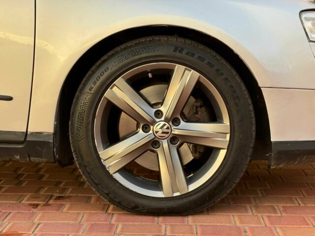 Серый Фольксваген Пассат Вариант, объемом двигателя 2 л и пробегом 279 тыс. км за 6200 $, фото 23 на Automoto.ua