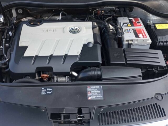 Серый Фольксваген Пассат Вариант, объемом двигателя 2 л и пробегом 2 тыс. км за 11000 $, фото 9 на Automoto.ua