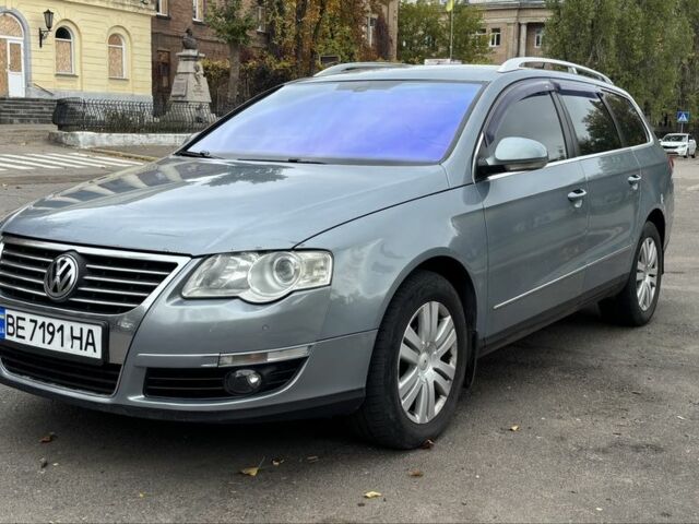 Сірий Фольксваген Пассат Варіант, об'ємом двигуна 2 л та пробігом 360 тис. км за 6500 $, фото 1 на Automoto.ua