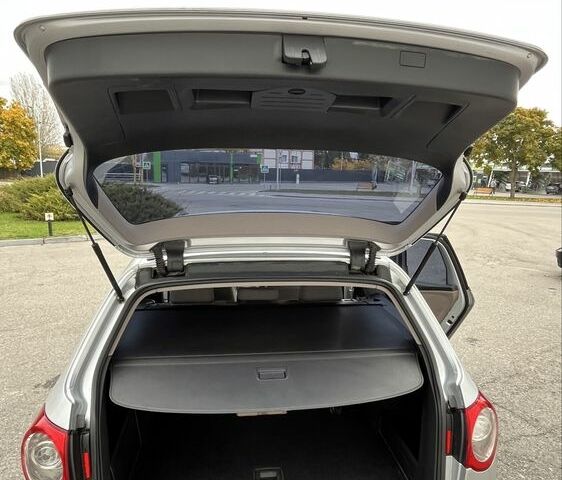 Сірий Фольксваген Пассат Варіант, об'ємом двигуна 1.4 л та пробігом 226 тис. км за 6800 $, фото 8 на Automoto.ua